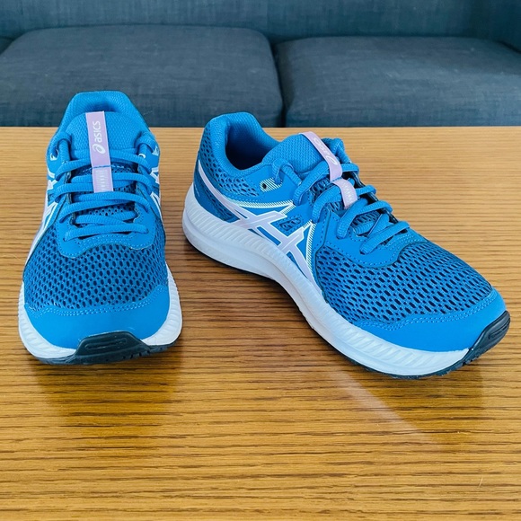 ASICS Contend 7 Women’s Size 5 - Picture 4 of 16